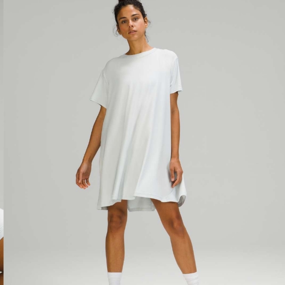 Lululemon All Yours Tee Dress NWOT - Picture 1 of 7